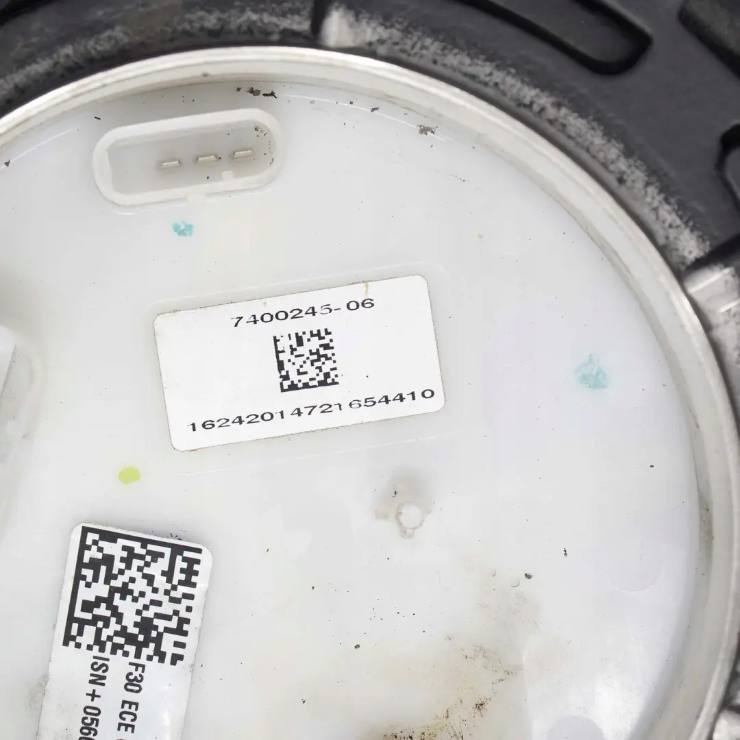 Serbatoio completo in metallo Ibrido 41L per BMW 3 F30 LCI Berlina 330e con numero di parte 7294609 BMW 3 F30 LCI Berlina 330e Serbatoio completo in metallo Ibrido 41L - SKU 7455790 - Numero di parte 7294609