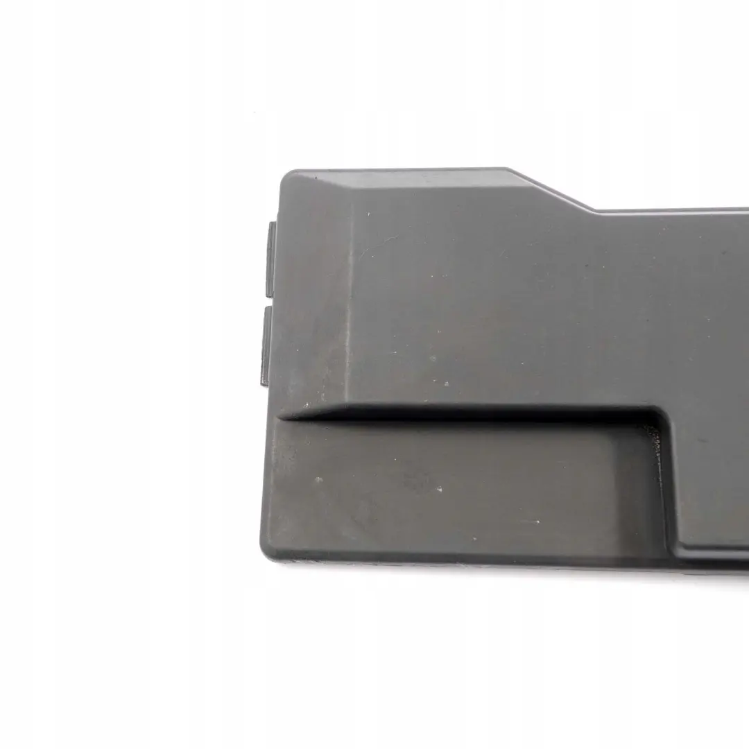 Electrical Fuse Relay Box Cover Panel Trim to BMW 3 Series E36 with Part number 1387613 BMW 3 Series E36 Electrical Fuse Relay Box Cover Panel Trim - SKU 1387613 - Part number 1387613