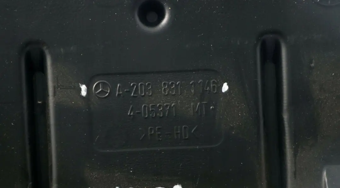 Guia del Conducto De Aire Calentador Soplador para Mercedes CL203 W203 con número de pieza A2038311146 Mercedes CL203 W203 Guia del Conducto De Aire Calentador Soplador - SKU A2038311146 - Número de pieza A2038311146