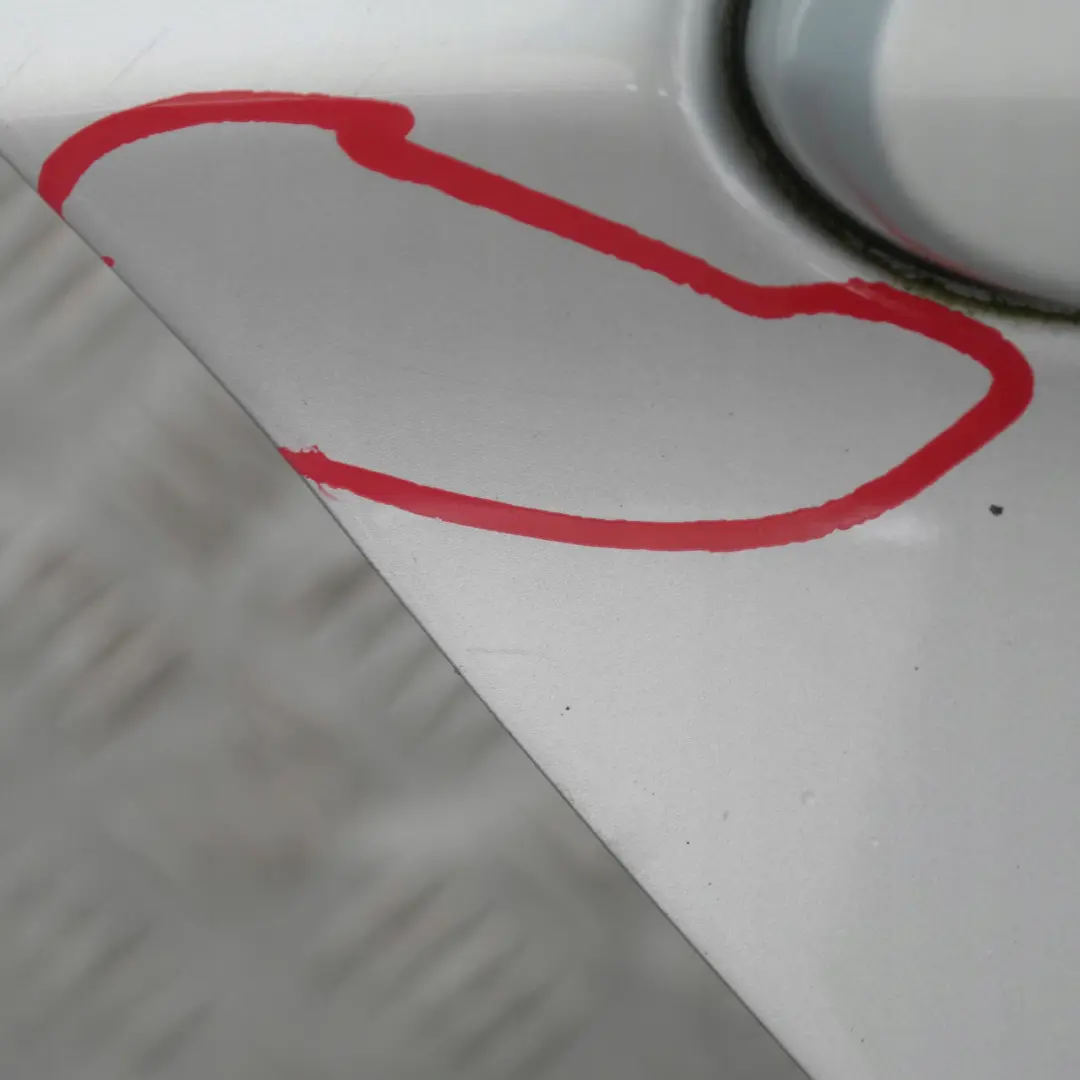 Door Rear Right O/S Titansilber Silver Silber - 354 to BMW 3 SERIES 6 E90 E90N LCi with Part number 7203648 BMW 3 SERIES 6 E90 E90N LCi Door Rear Right O/S Titansilber Silver Silber - 354 - SKU 7203648-TS6 - Part number 7203648