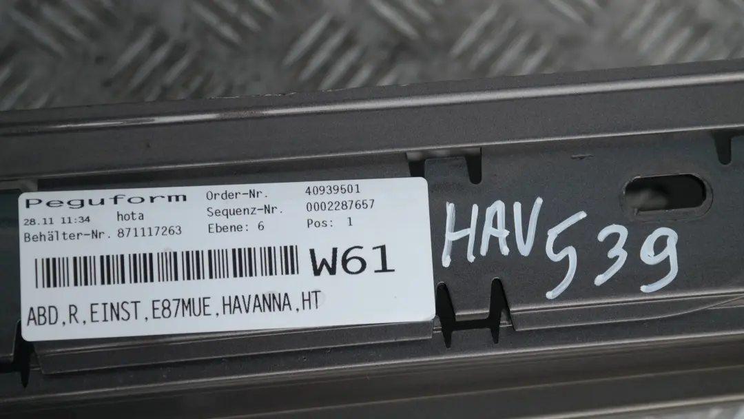 BMW 1 SERIES E87 E87N LCI Sill strip side skirt right O/S Havanna Metallic - A17 - SKU 0036144-HAV - Part number 51770036144