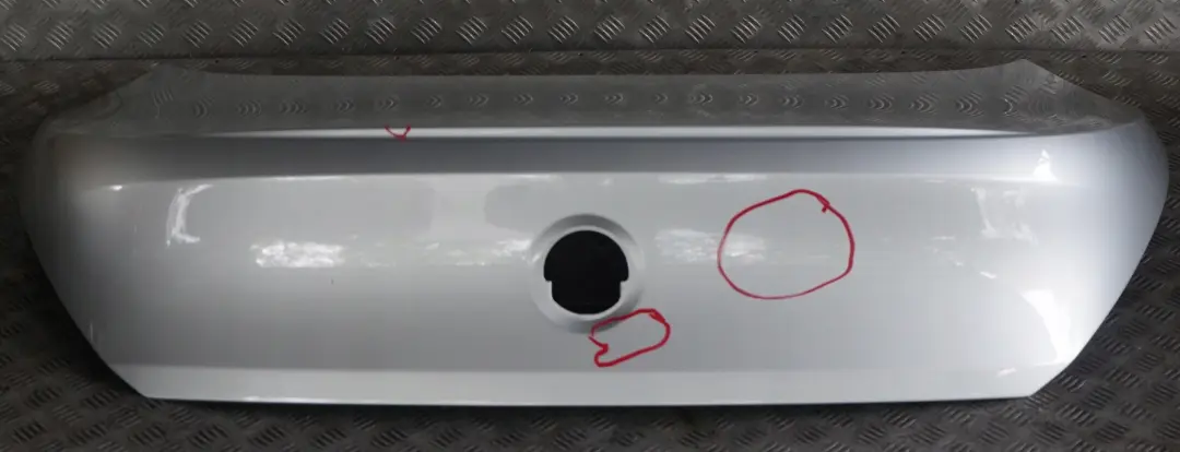 Klapa pokrywa bagażnika tył titansilber do BMW E63 o numerze 7008730 BMW E63 Klapa pokrywa bagażnika tył titansilber - SKU 7008730-TS - Numer Części 7008730