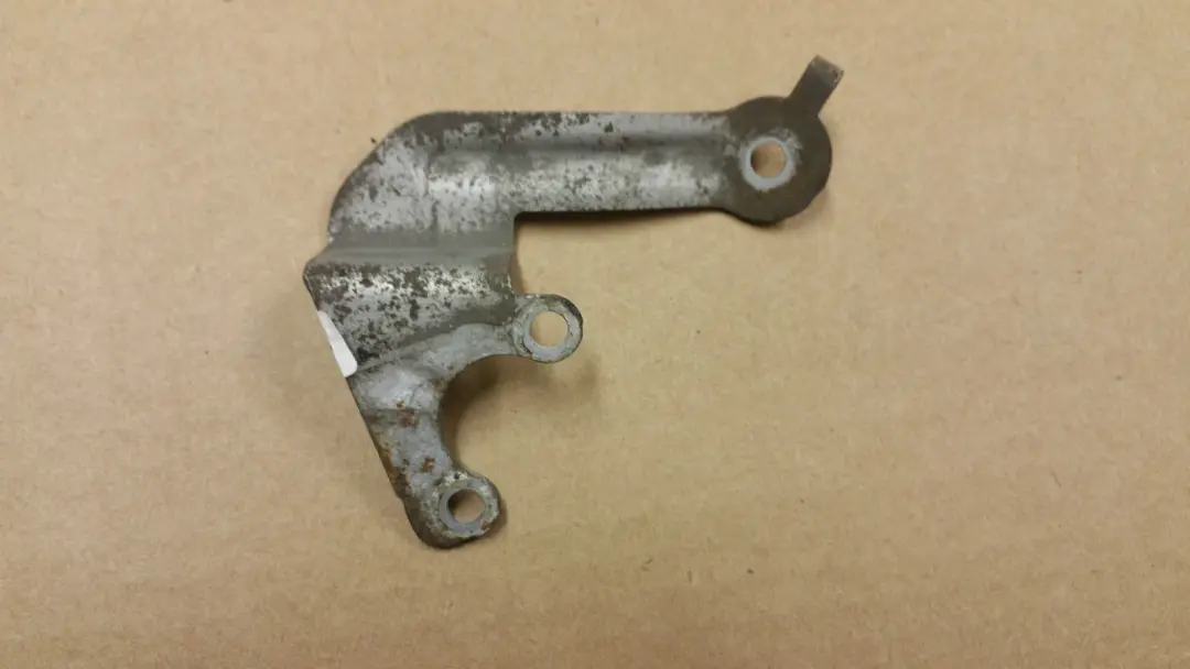 Uchwyt czujnika świateł do BMW E81 E87 E90 E92 o numerze 37146763593 BMW E81 E87 E90 E92 Uchwyt czujnika świateł - SKU 6763593 - Numer Części 37146763593