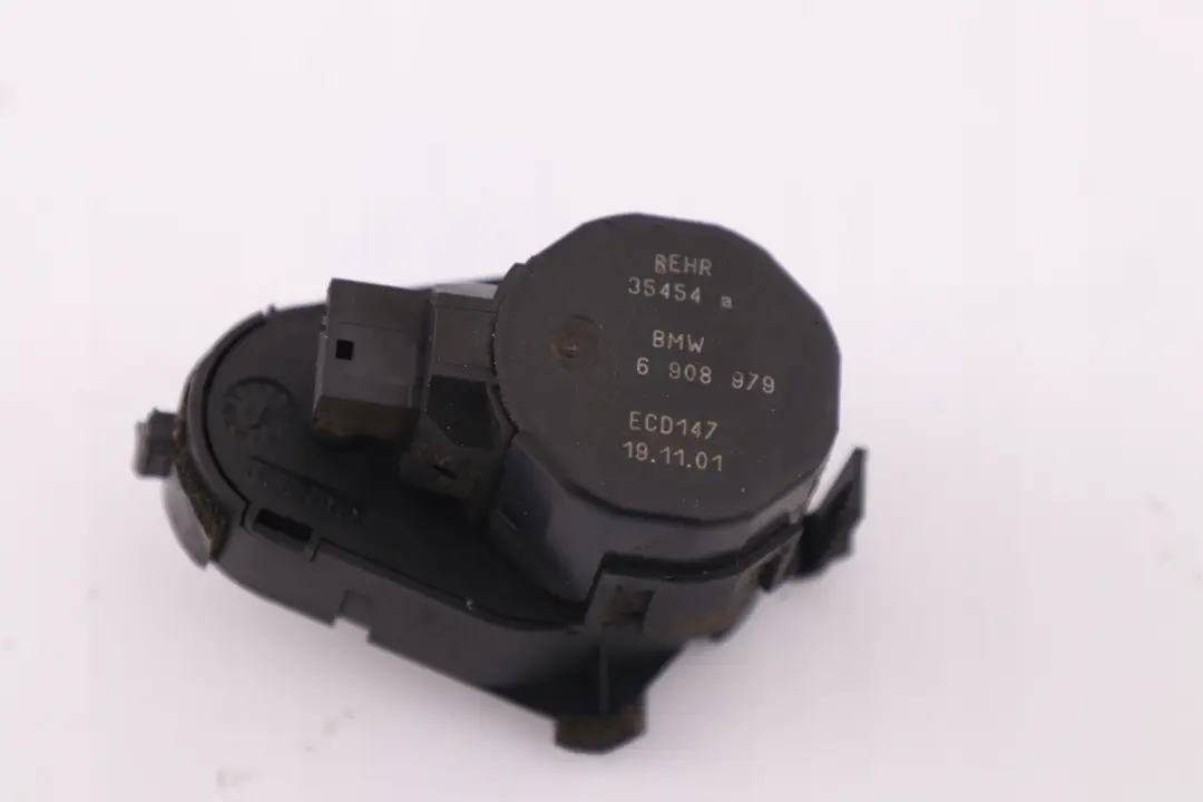 BMW E65 E66 E67 Calentador Actuador Motor Aire Fresco Flap Regulador - SKU 6908979 - Número de pieza 6908979
