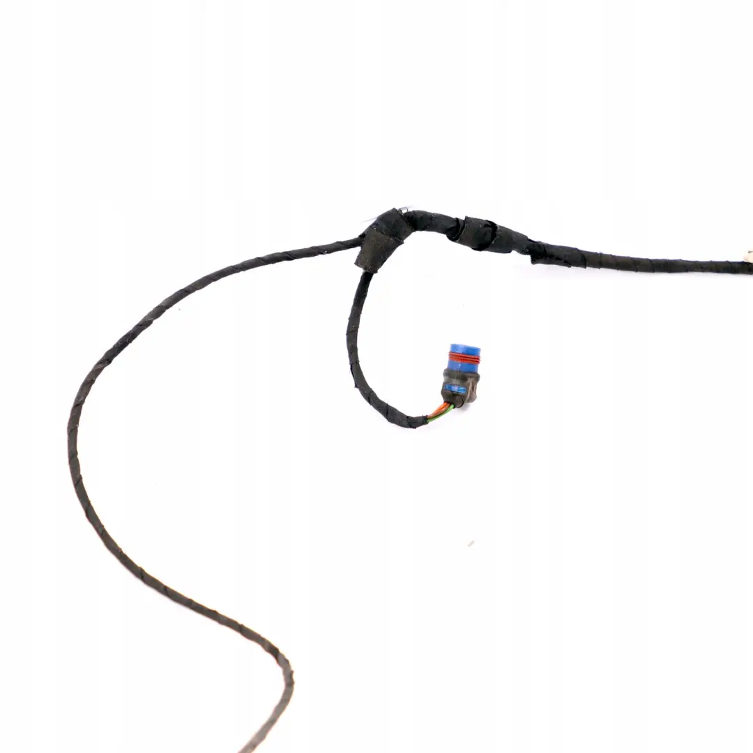 Mercedes-Benz M ML W163 Rear Bumper Parktronic Wiring Loom Harness to with Part number A1635402209 Mercedes-Benz M ML W163 Rear Bumper Parktronic Wiring Loom Harness - SKU A1635402209 - Part number A1635402209