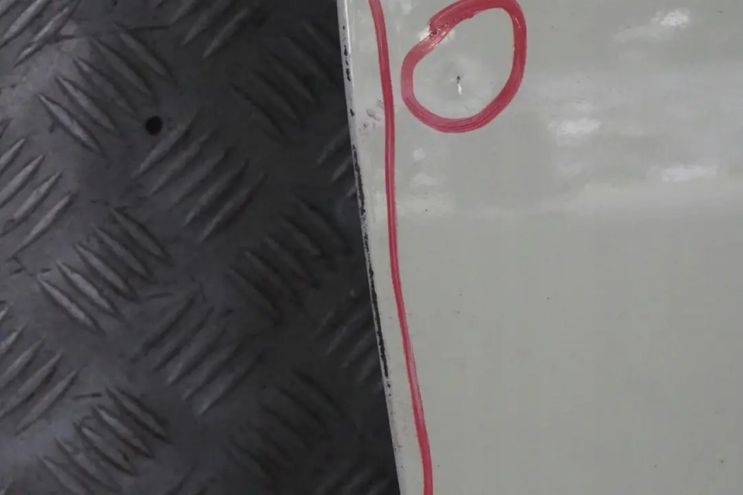 Tür Vorne Rechts Pepper White Weiss - 850 für BMW Mini Cooper R50 R52 R53 2 mit Teilenummer 7202912 BMW Mini Cooper R50 R52 R53 2 Tür Vorne Rechts Pepper White Weiss - 850 - SKU 7202912-PW2 - Teilenummer 7202912