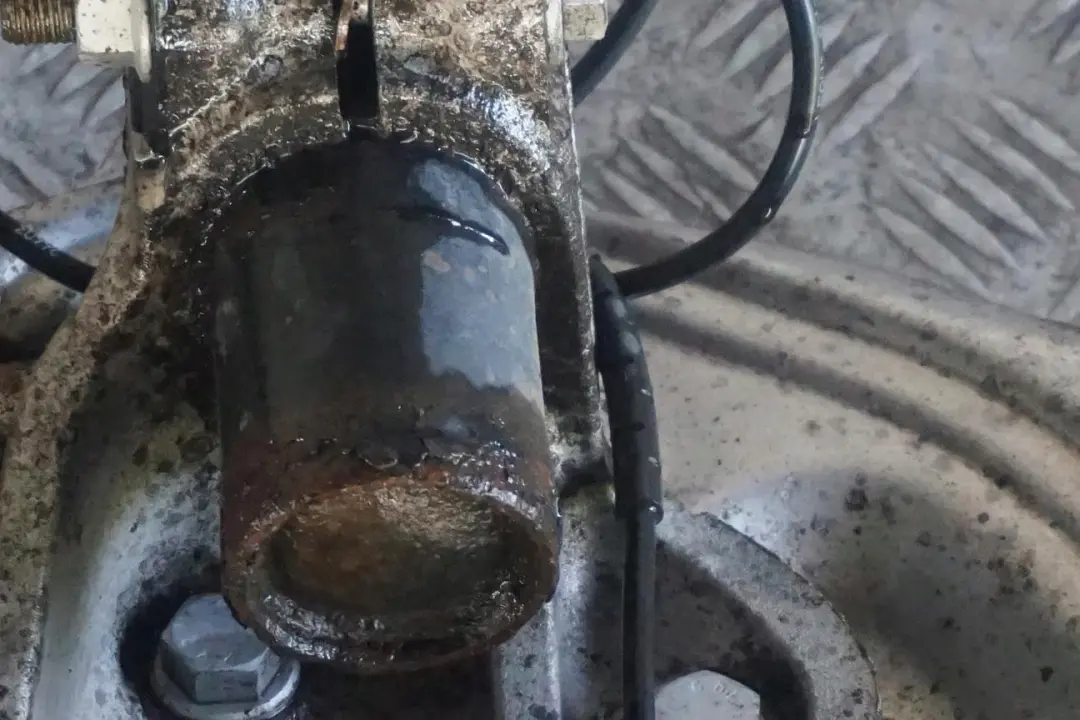 N47N Front Left N/S M Sport Spring Strut Leg Suspension to BMW 3 Series E90 320d with Part number 6796159 BMW 3 Series E90 320d N47N Front Left N/S M Sport Spring Strut Leg Suspension - SKU 6796159-1 - Part number 6796159