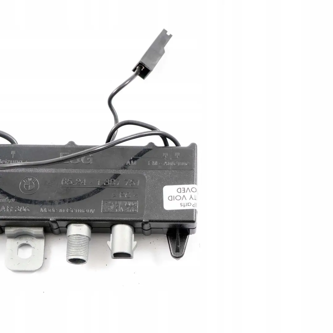 Wzmacniacz anteny antenowy do BMW E36 o numerze 1387751 BMW E36 Wzmacniacz anteny antenowy - SKU 1387751 - Numer Części 1387751