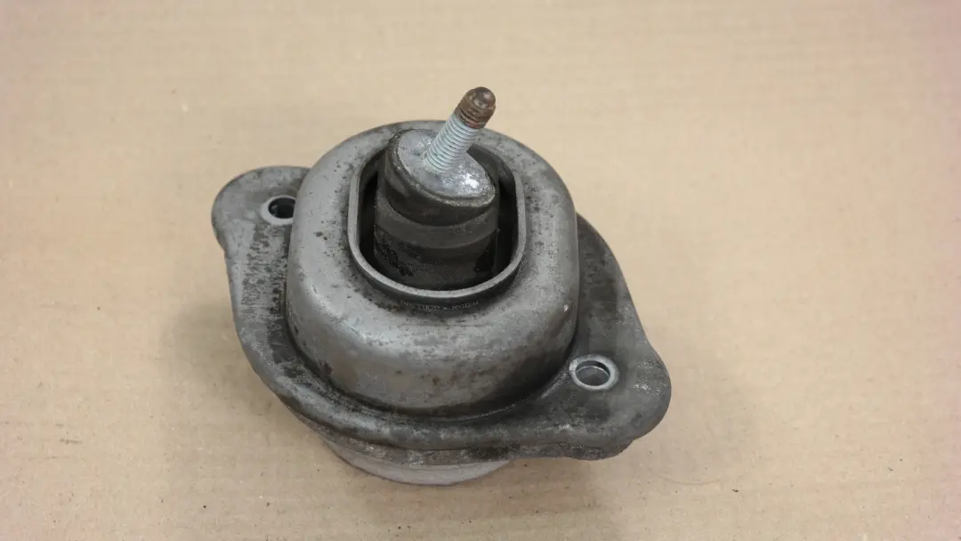 Mount Rubber Right O/S to BMW X3 Series E83 Engine with Part number 3421296 BMW X3 Series E83 Engine Mount Rubber Right O/S - SKU 3421296 - Part number 3421296