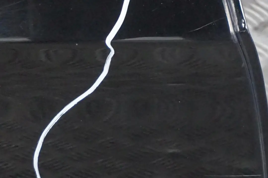 Door Rear Right O/S Black Schwarz 2 - 668 to BMW 3 SERIES 8 E90 E90N LCi with Part number 7203648 BMW 3 SERIES 8 E90 E90N LCi Door Rear Right O/S Black Schwarz 2 - 668 - SKU 7203648-SCH8 - Part number 7203648