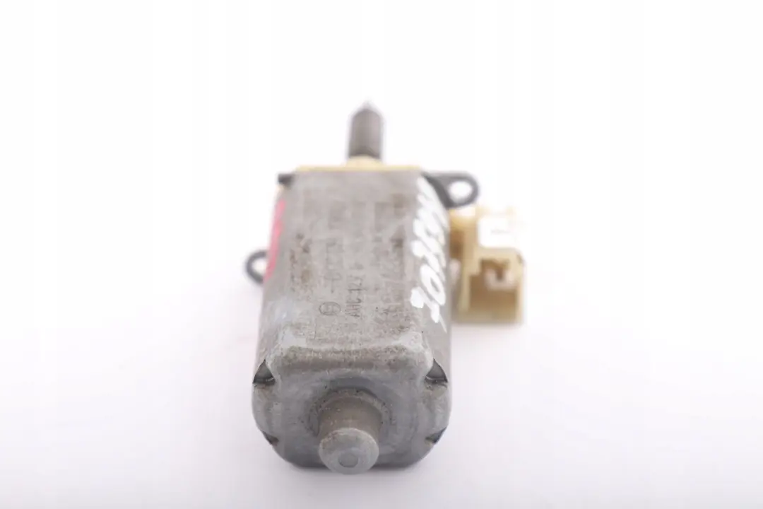 Antrieb Sitzneigungsverstell Rechts Memory für BMW 5 7 er E60 E61 E65 E66 mit Teilenummer 7075948 BMW 5 7 er E60 E61 E65 E66 Antrieb Sitzneigungsverstell Rechts Memory - SKU 7075948 - Teilenummer 7075948