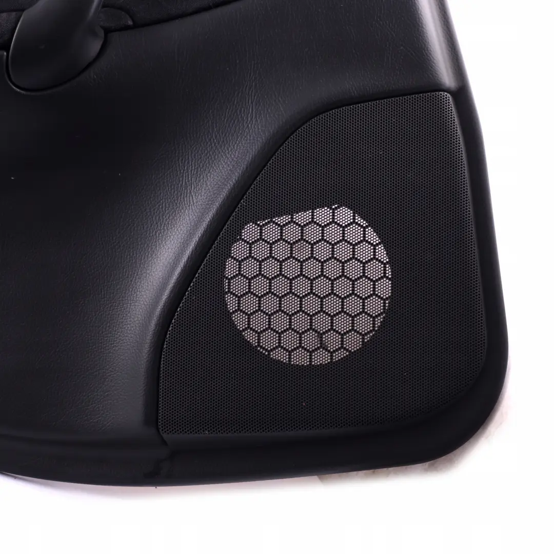 klasa W203 Boczek drzwi lewy tył do MERCEDES C o numerze A2037303970 MERCEDES C klasa W203 Boczek drzwi lewy tył - SKU A2037303970 - Numer Części A2037303970