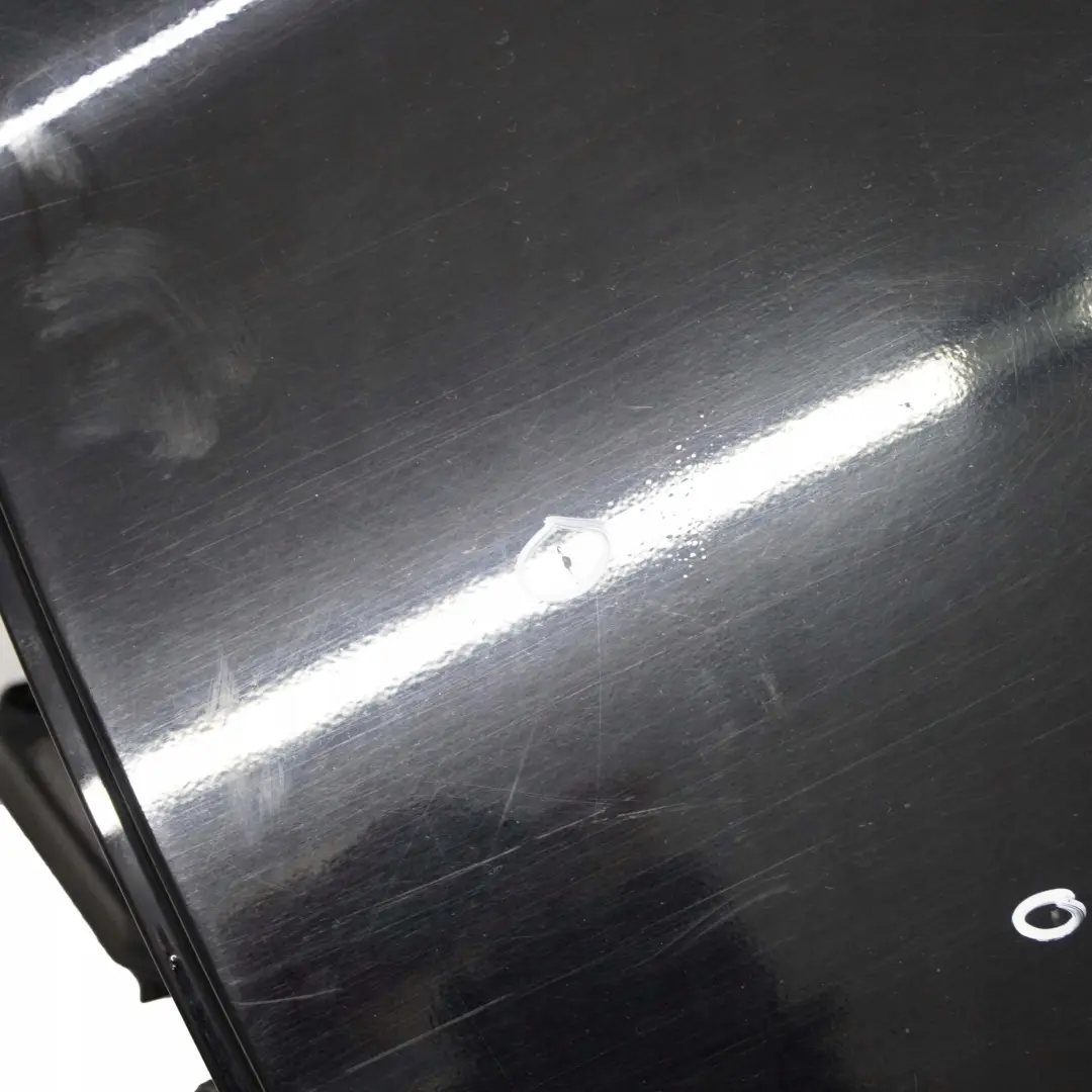 Porta Posteriore Sinistra Nero 2 - 668 per BMW E90 Berlina con numero di parte 7203647 BMW E90 Berlina Porta Posteriore Sinistra Nero 2 - 668 - SKU 7203647-SCH2 - Numero di parte 7203647