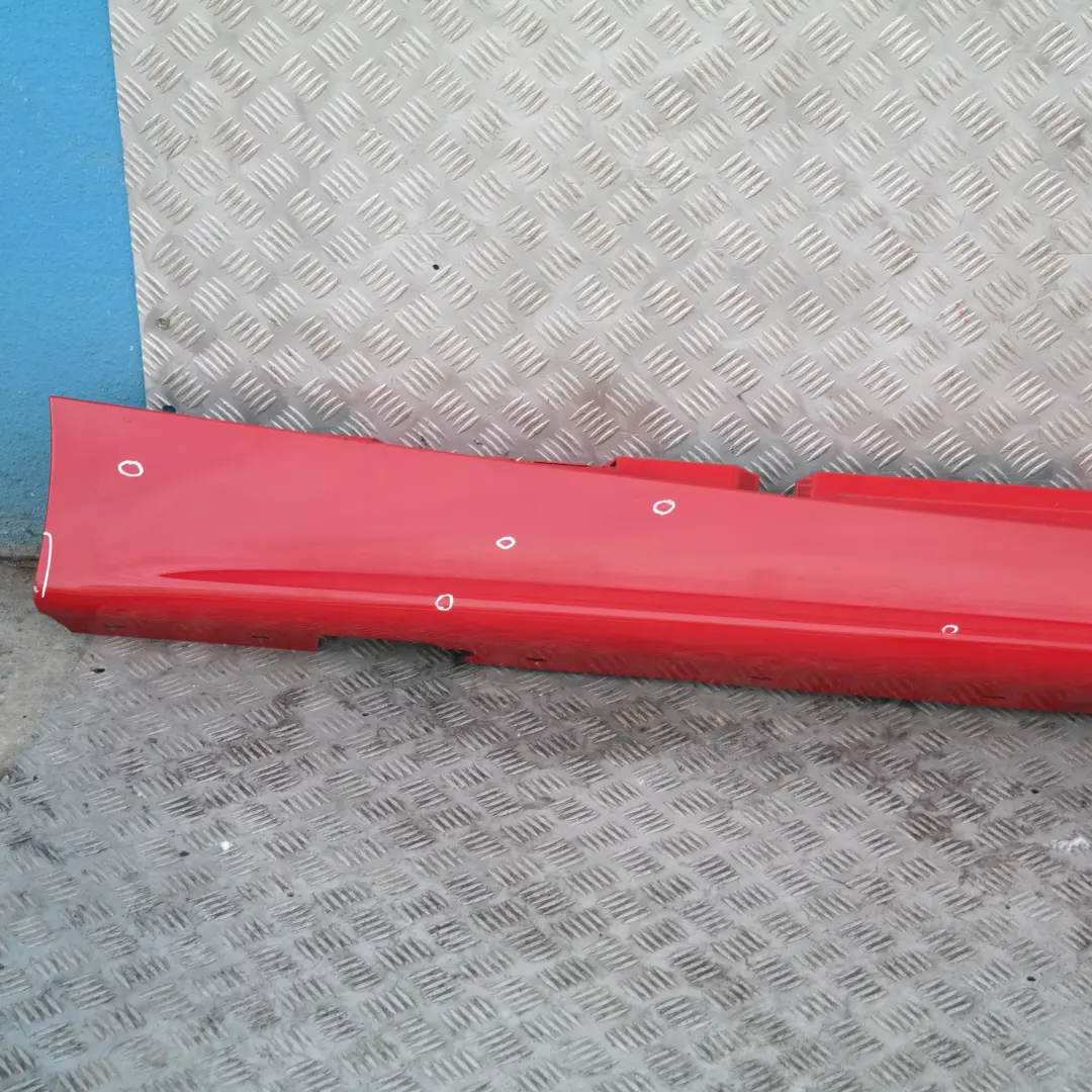 Nakładka próg prawy Japanrot 438 do BMW 1 E87 o numerze 51770032948 BMW 1 E87 Nakładka próg prawy Japanrot 438 - SKU 0032948-JR4 - Numer Części 51770032948