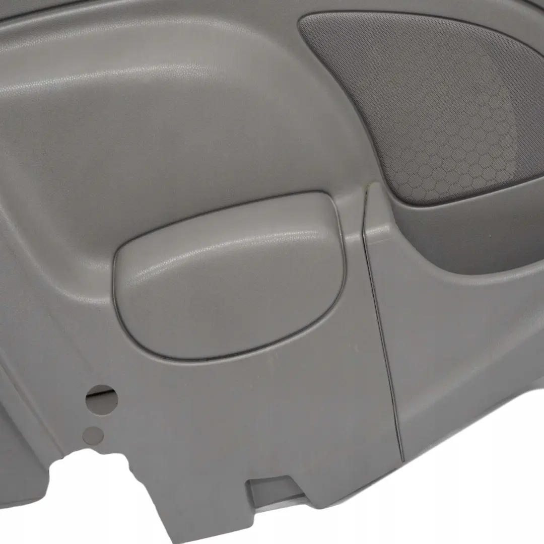 Seitenverkleidung Hinten Links Silber Grau für BMW Mini Cooper R50 mit Teilenummer 7050453 BMW Mini Cooper R50 Seitenverkleidung Hinten Links Silber Grau - SKU 7050453 - Teilenummer 7050453