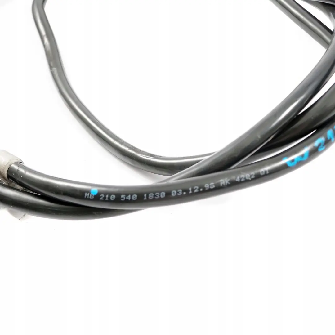 klasa W210 Przewód kabel plus plusowy do Mercedes E o numerze A2105401830 Mercedes E klasa W210 Przewód kabel plus plusowy - SKU A2105401830 - Numer Części A2105401830