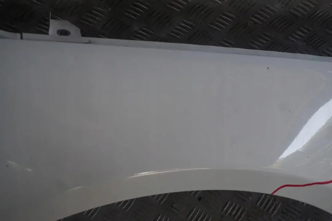 BMW E65 E66 Pannello Laterale Anteriore Destro Parafango Bianco Alpino - 300 - SKU 7061662-AW - Numero di parte 7061662