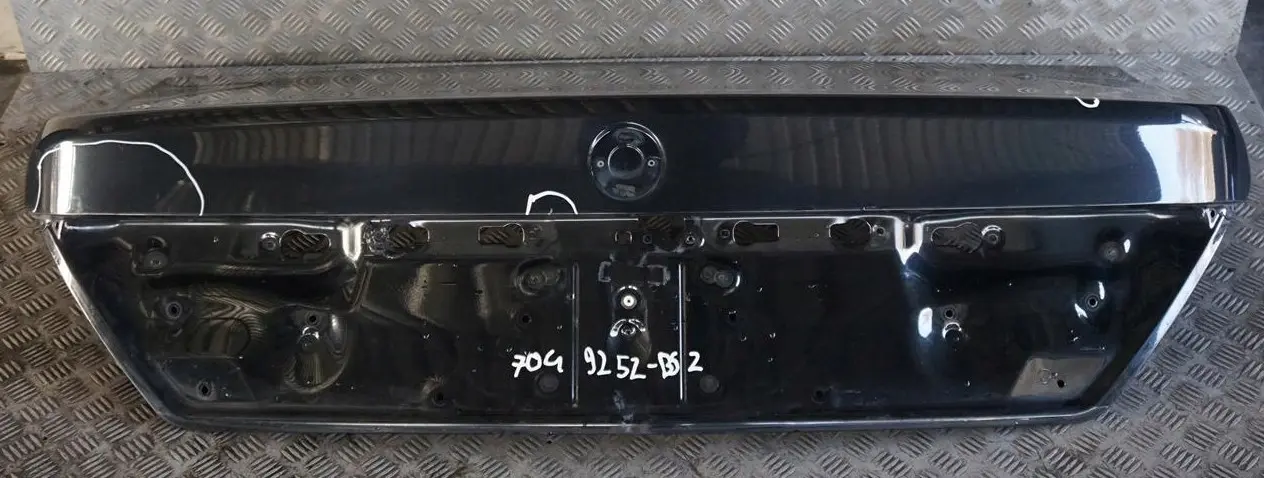 Genuine BMW 7 Series E65 E66 2 Trunk Lid Boot Tailgate Black Sapphire Metallic