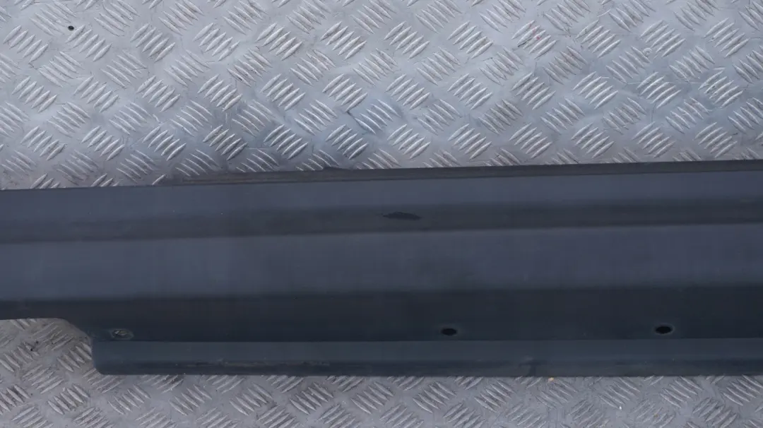 BMW MINI Cooper S R56 R57 R58 R59 RIGHT DOOR SILL COVER SIDE SKIRT O/S 7147916 - SKU 7147916-1 - Part number 7147916-1