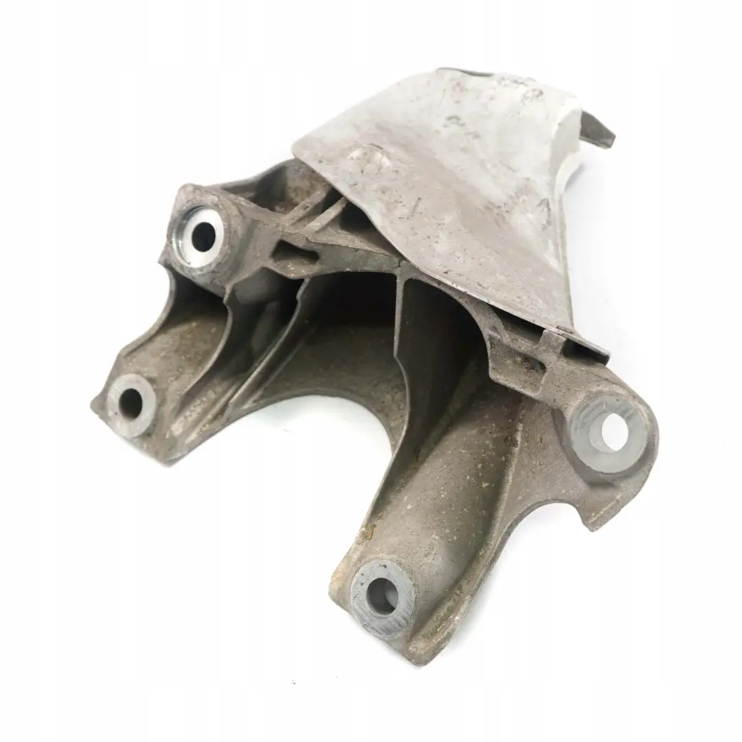 Transporteur Routier Droite Moteur 6770940 pour BMW 5 6 E60 E61 E63 E64 à propos du numéro de pièce 22116770940 BMW 5 6 E60 E61 E63 E64 Transporteur Routier Droite Moteur 6770940 - SKU 6776286 - Numéro de pièce 22116770940