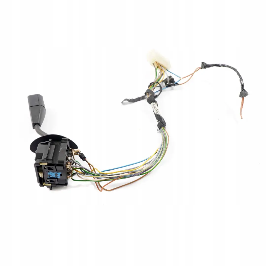 Schalter Blink Abblend Fernlicht Lenksäulenschalter für BMW 3 er E36 mit Teilenummer 8360907 BMW 3 er E36 Schalter Blink Abblend Fernlicht Lenksäulenschalter - SKU 8360907 - Teilenummer 8360907