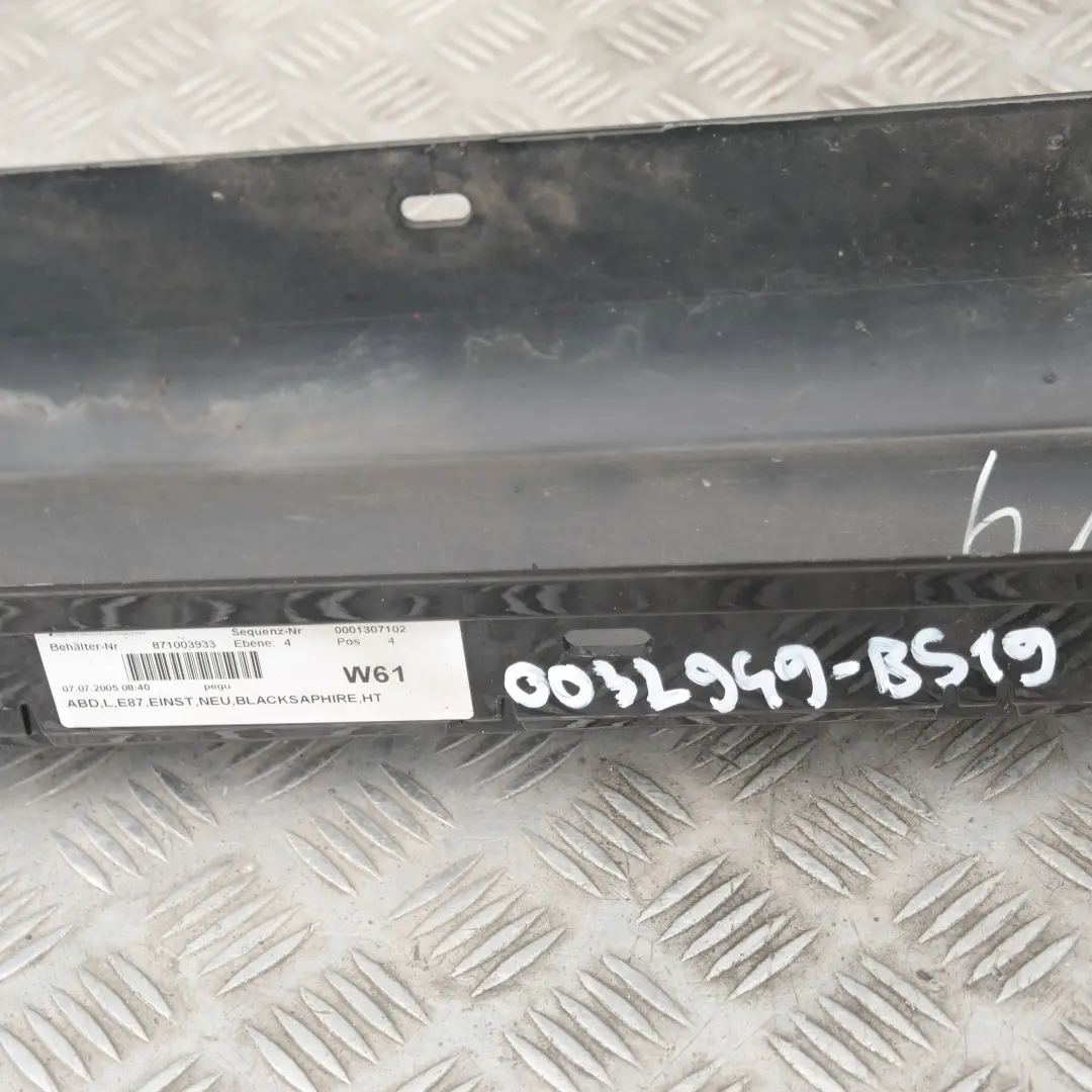 Nakładka próg lewy black saphire 475 do BMW 1 E87 o numerze 32949 BMW 1 E87 Nakładka próg lewy black saphire 475 - SKU 0032949-BS19 - Numer Części 32949