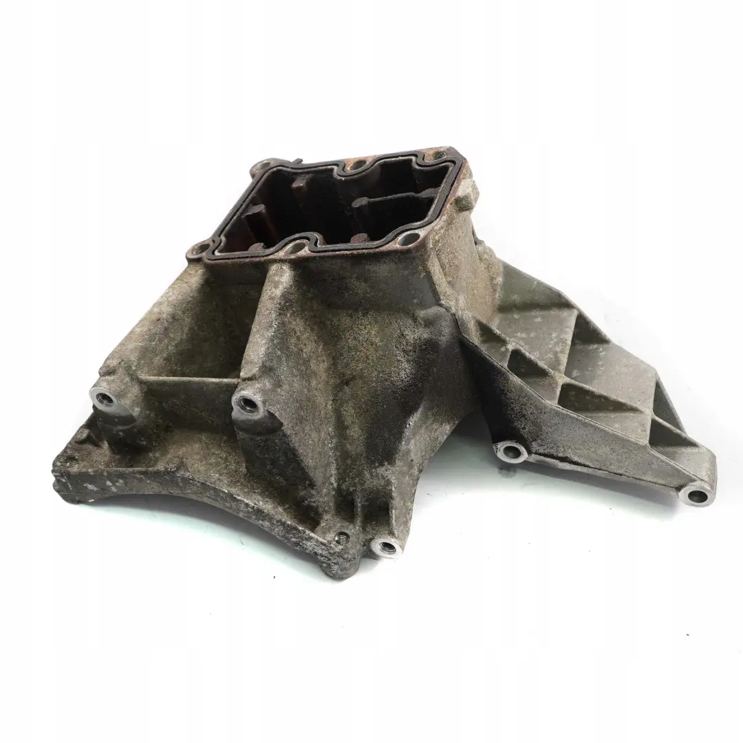 M111 Łapa Wspornik Mocowanie Sprężarki Klimatyzacji do Mercedes W203 W210 o numerze A1112301242 Mercedes W203 W210 M111 Łapa Wspornik Mocowanie Sprężarki Klimatyzacji - SKU A1112301242 - Numer Części A1112301242