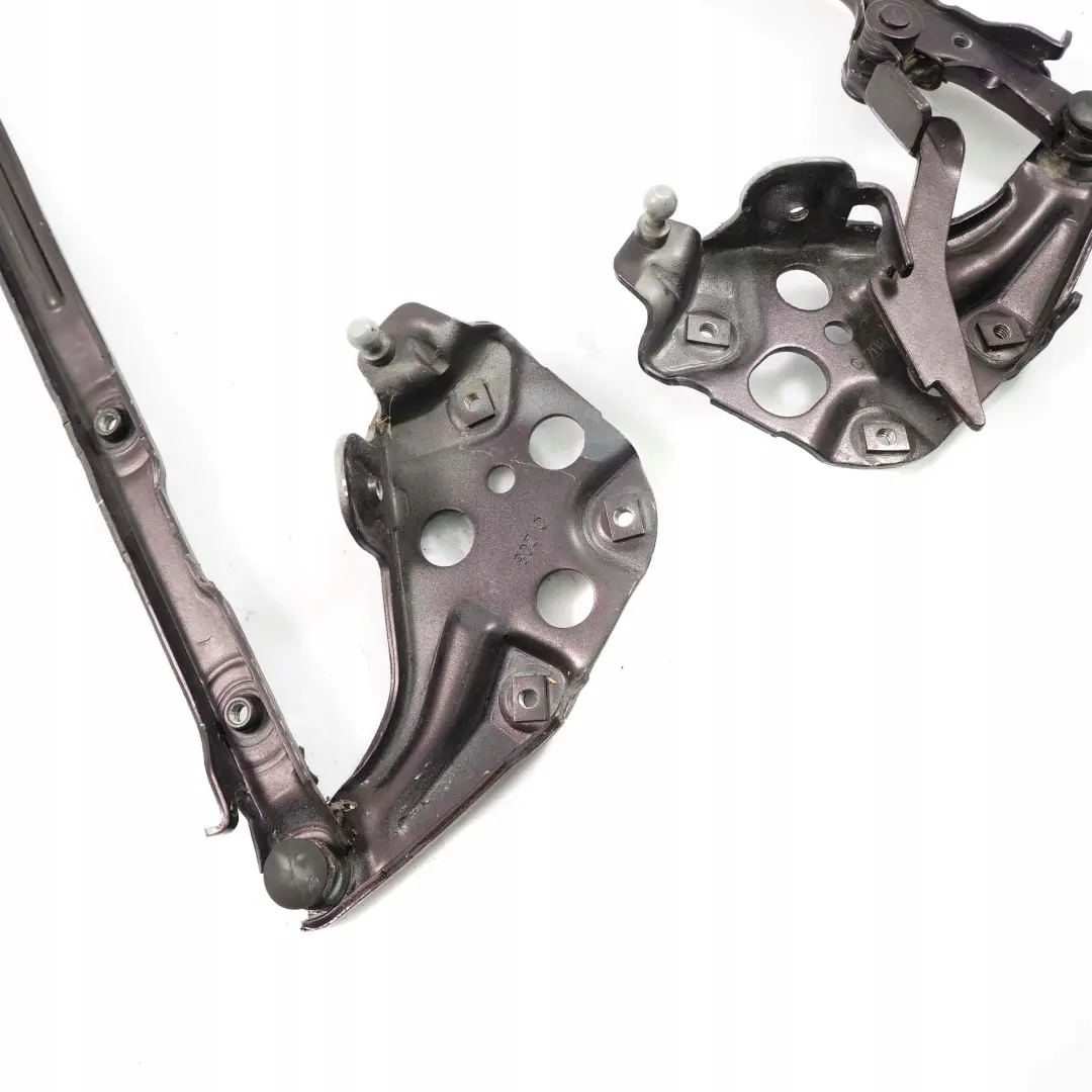 Mercedes-Benz W208 Haubenscharnier Motor Links Rechts Set Almandine Schwarz für mit Teilenummer A2088800128 Mercedes-Benz W208 Haubenscharnier Motor Links Rechts Set Almandine Schwarz - SKU A2088800128-ALB - Teilenummer A2088800128