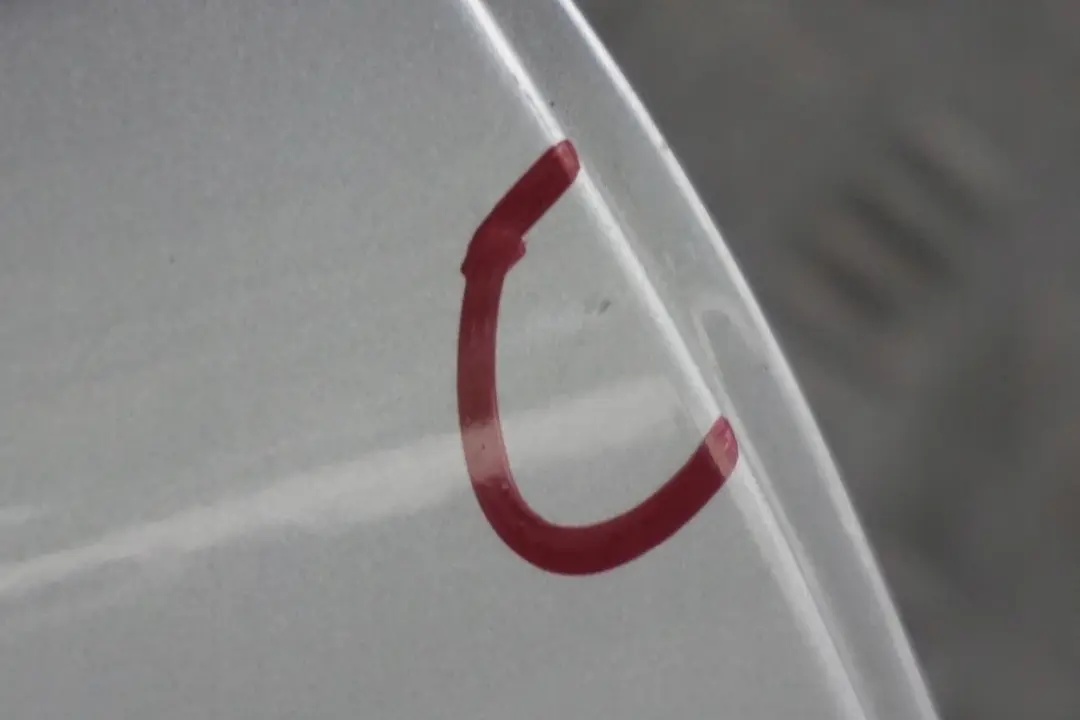 Drzwi prawe tylne tył titansilber 354 do BMW 3 E90 o numerze 7203648 BMW 3 E90 Drzwi prawe tylne tył titansilber 354 - SKU 7203648-TS25 - Numer Części 7203648