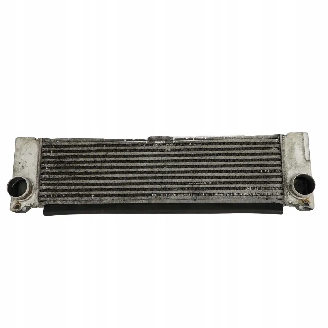 Mercedes Vito W639 Refroidisseur d'air charge Radiateur - SKU A6395010301 - Numéro de pièce A6395010301