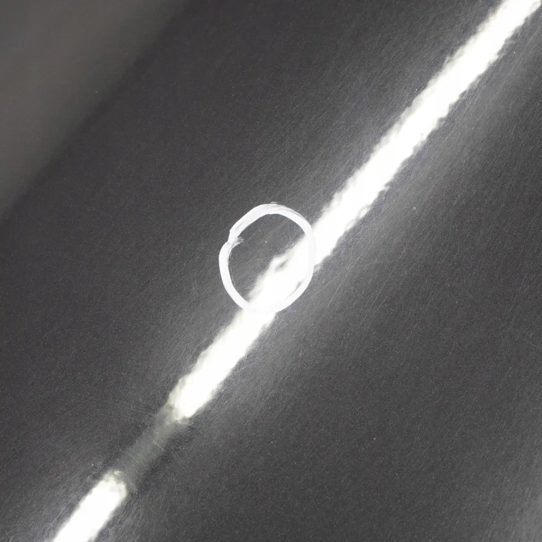 Puerta Delantera Derecha Zafiro Negro Metalizado - 475 para BMW E87 con número de pieza 7191012 BMW E87 Puerta Delantera Derecha Zafiro Negro Metalizado - 475 - SKU 7191012-BS5 - Número de pieza 7191012