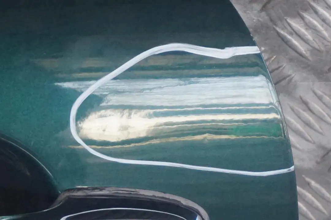 Drzwi lewe British Racing Green do MINI Cooper R56 o numerze 2755935 MINI Cooper R56 Drzwi lewe British Racing Green - SKU 2755935-BRG5 - Numer Części 2755935