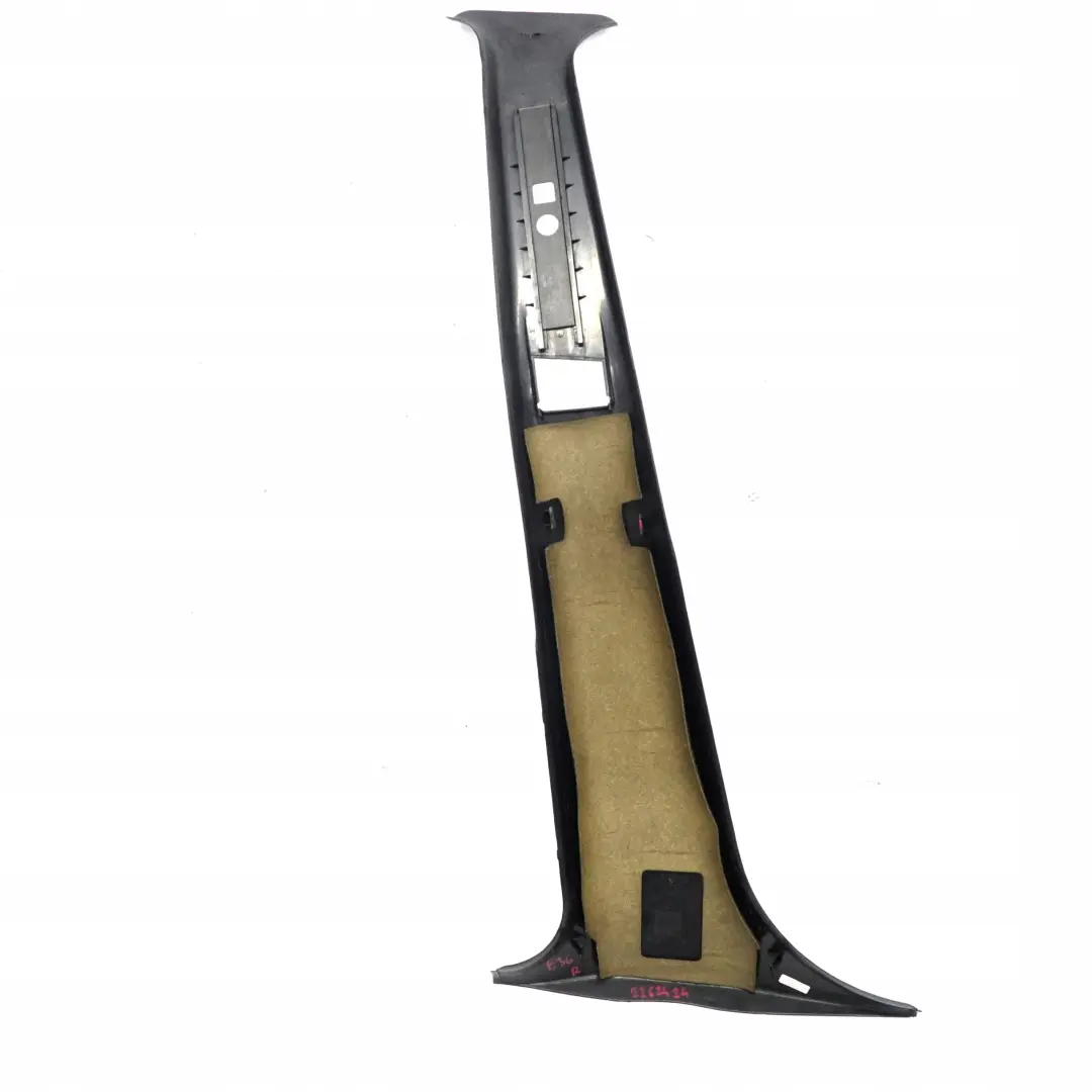 Carenatura Montante Centro Destra Grigio per BMW E36 con numero di parte 2262424 BMW E36 Carenatura Montante Centro Destra Grigio - SKU 2262424 - Numero di parte 2262424