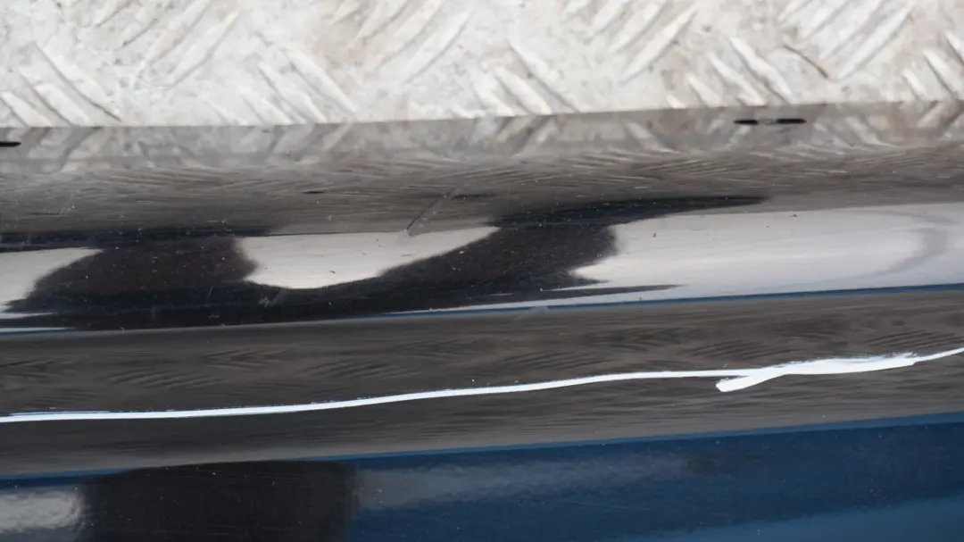 BMW 1 E87 Nakładka próg prawy schwarz II 668 - SKU 0032948-SCH9 - Numer Części 32948