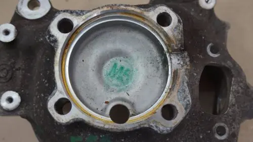 Schwenklager links Vorderachse 3121 für BMW 5 er E60 M5 mit Teilenummer 2282879 BMW 5 er E60 M5 Schwenklager links Vorderachse 3121 - SKU 2282879 - Teilenummer 2282879