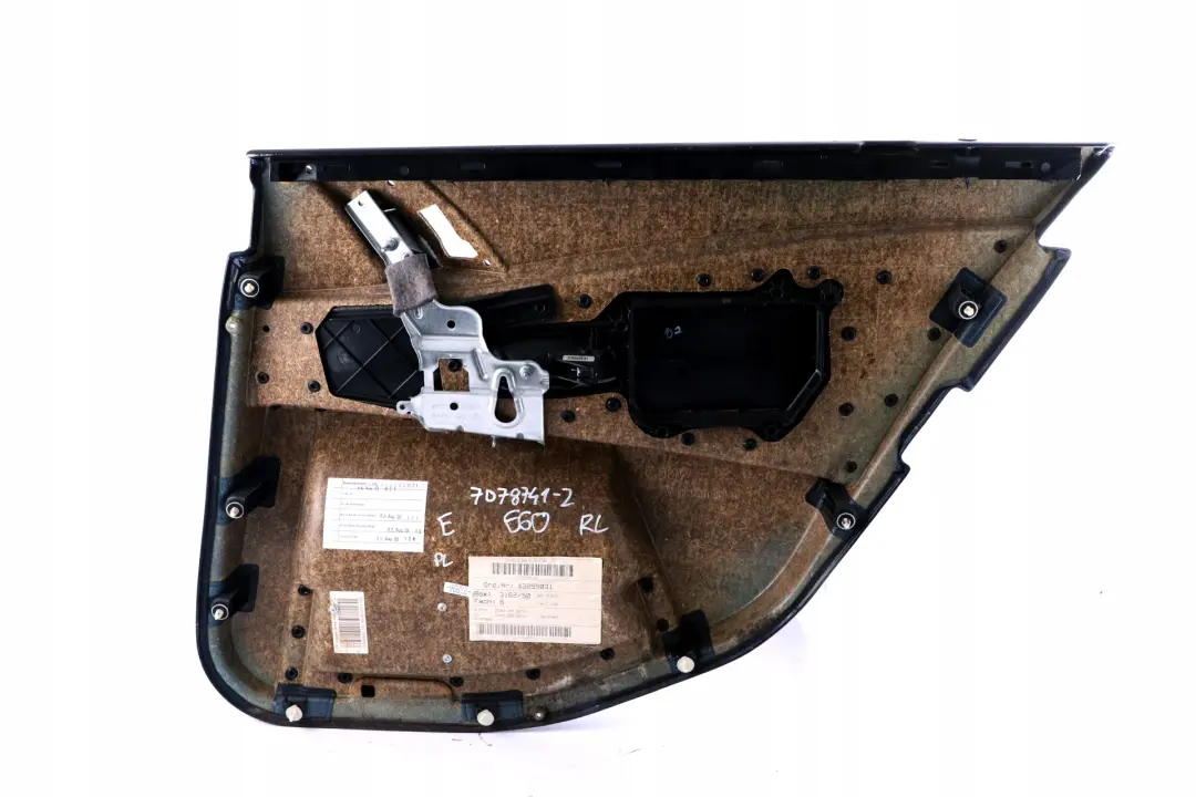 Panneau Portieres Cuir Arriere Gauche Noir pour BMW 5 E60 E61 à propos du numéro de pièce 7078741 BMW 5 E60 E61 Panneau Portieres Cuir Arriere Gauche Noir - SKU 7078741 - Numéro de pièce 7078741