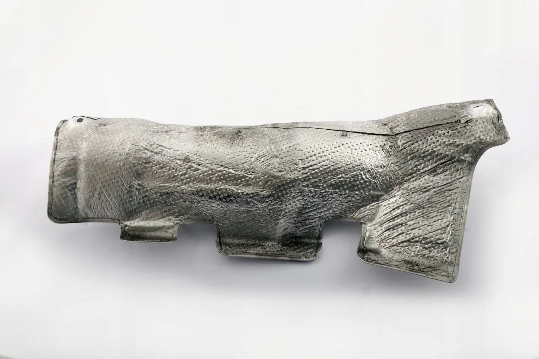 Insonorisation Tunnel pour BMW E60 E61 LCI à propos du numéro de pièce 7033724 BMW E60 E61 LCI Insonorisation Tunnel - SKU 7033724 - Numéro de pièce 7033724