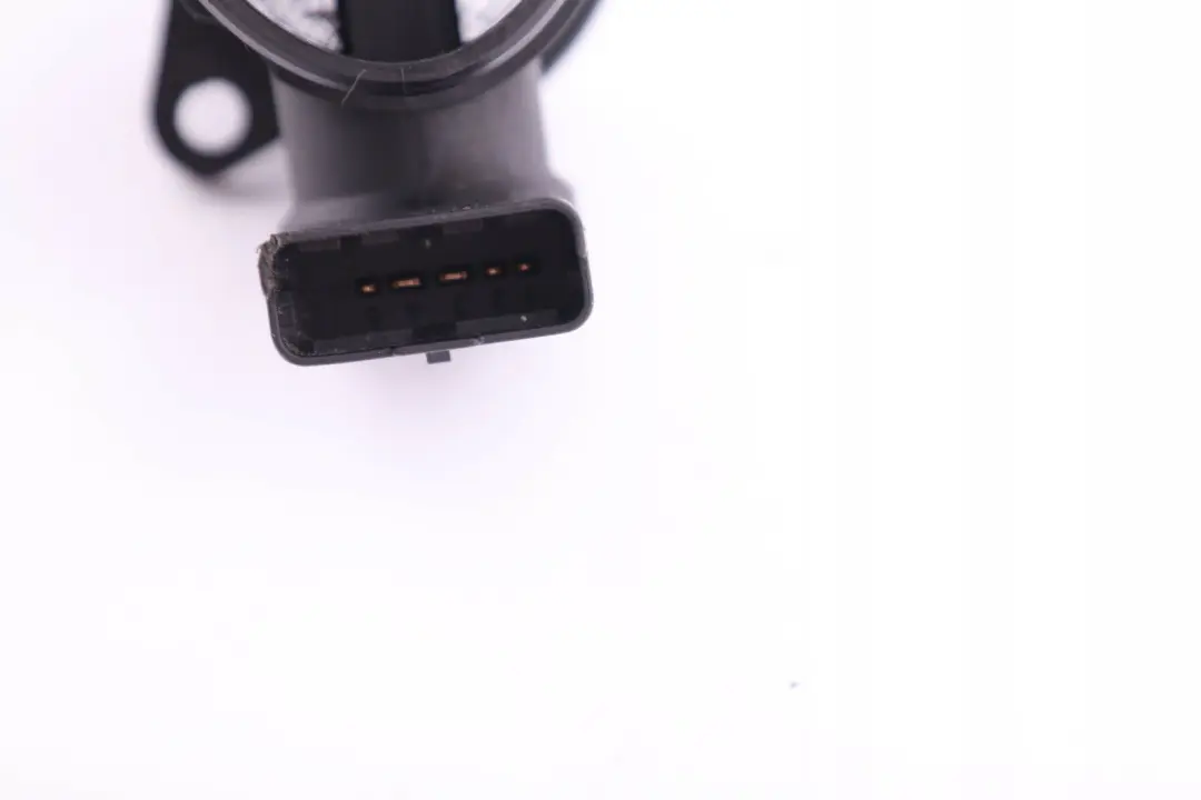 Hot Film Air Mass Meter Sensor to Mini Cooper One D R55 R56 Diesel W16 with Part number 7794972 Mini Cooper One D R55 R56 Diesel W16 Hot Film Air Mass Meter Sensor - SKU 7794972 - Part number 7794972