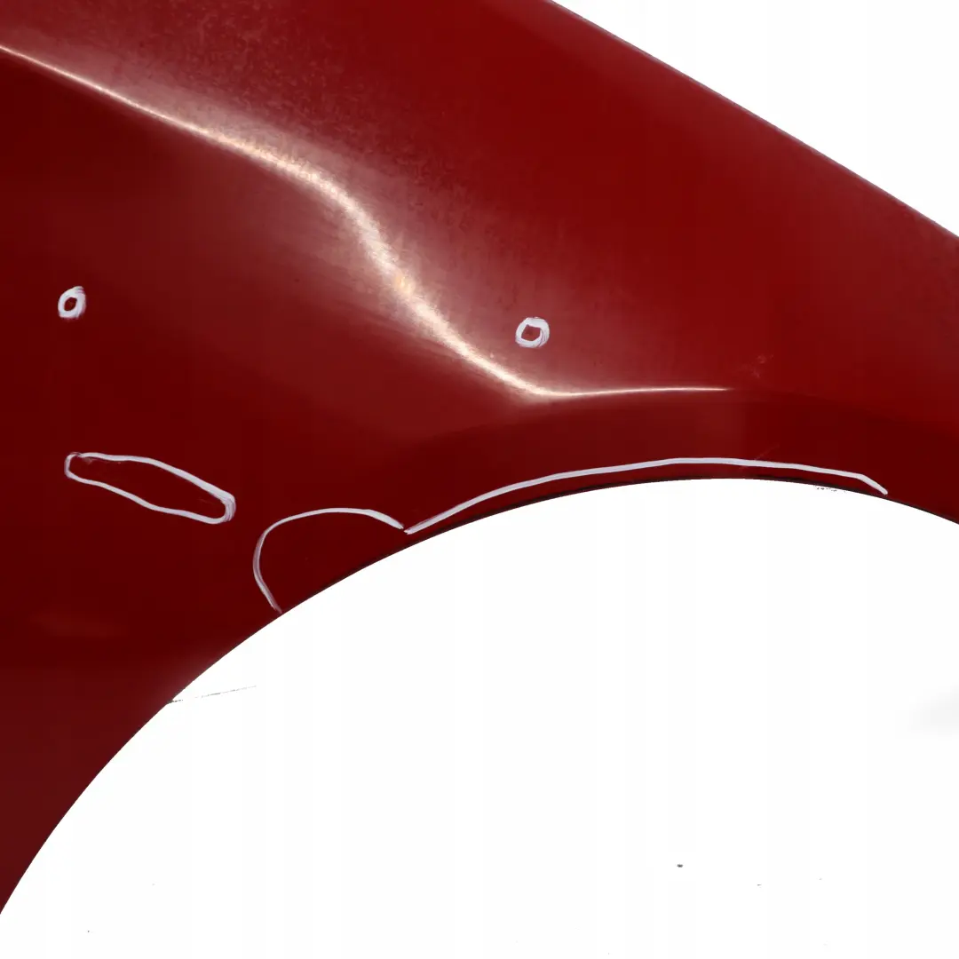 BMW E90 E91 Błotnik prawy przód Karmesinrot A61 - SKU 7135680-KAR2 - Numer Części 7135680