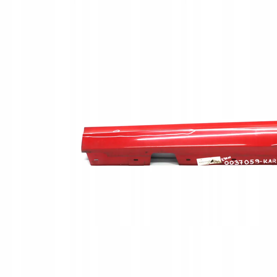 BMW 3 er E90 E91 LCI 1 Schwellerleiste Blende Schweller Links Karmesinrot Rot - SKU 0037059-KAR3 - Teilenummer 0037059