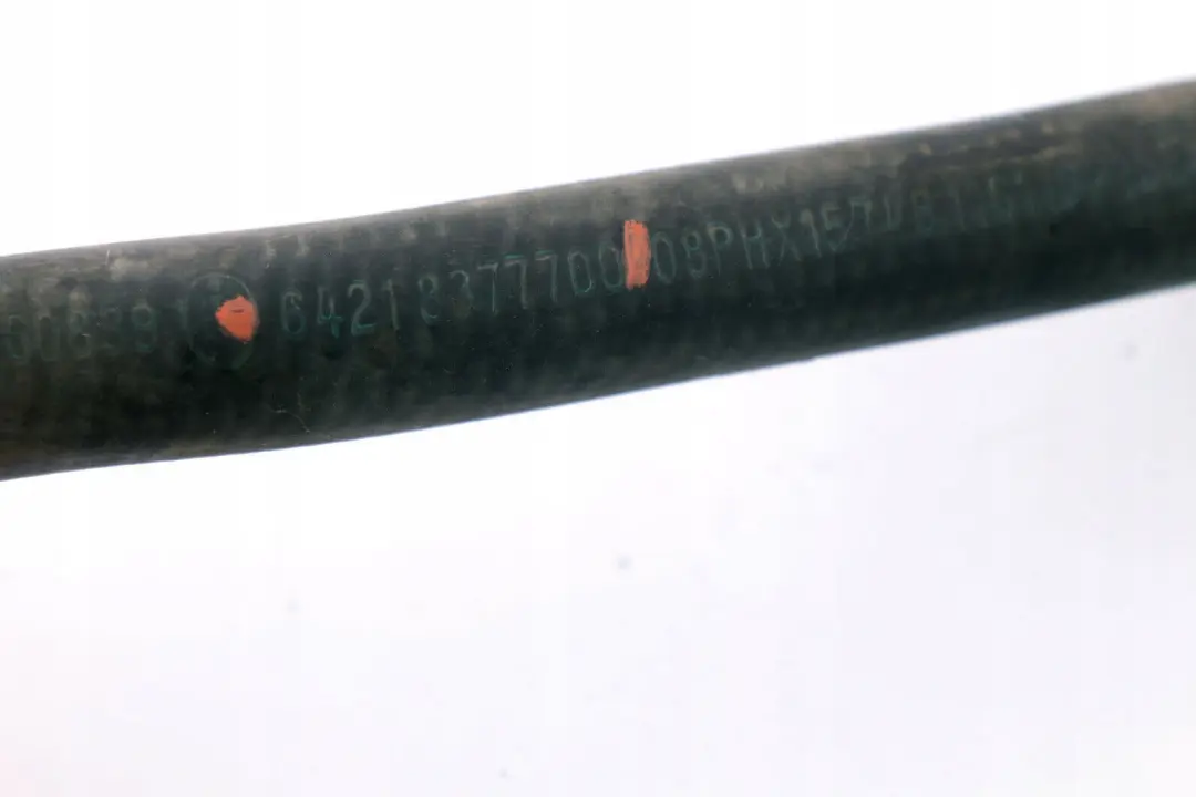 Schlauch Wasserventil-Heizkörper Links 6421 für BMW 7 er E65 E66 E67 mit Teilenummer 8377700 BMW 7 er E65 E66 E67 Schlauch Wasserventil-Heizkörper Links 6421 - SKU 8377700 - Teilenummer 8377700