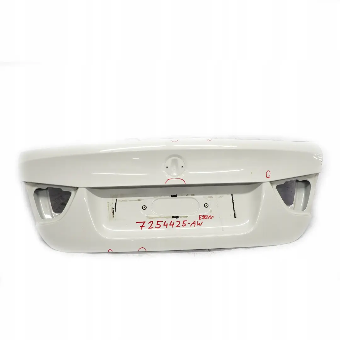 Trunk Boot Lid Tailgate Bootlid Alpinweiss White - 300 to BMW 3 E90 LCI Rear with Part number 7254425 BMW 3 E90 LCI Rear Trunk Boot Lid Tailgate Bootlid Alpinweiss White - 300 - SKU 7254425-AW - Part number 7254425