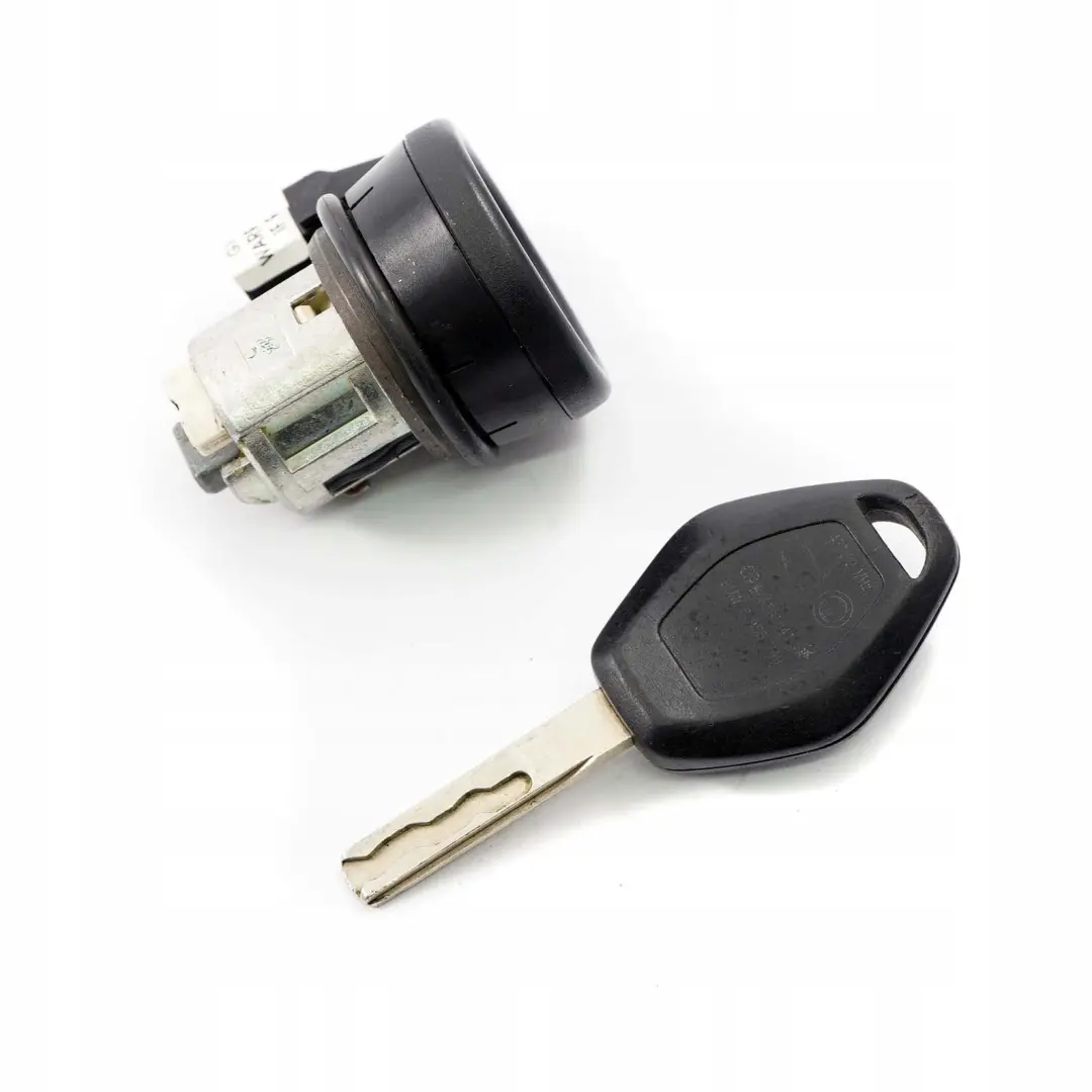 N47 Moduł Komputer Silnika Automat do BMW X3 E83 LCI 2.0d o numerze 7809999 BMW X3 E83 LCI 2.0d N47 Moduł Komputer Silnika Automat - SKU 7809999-2 - Numer Części 7809999