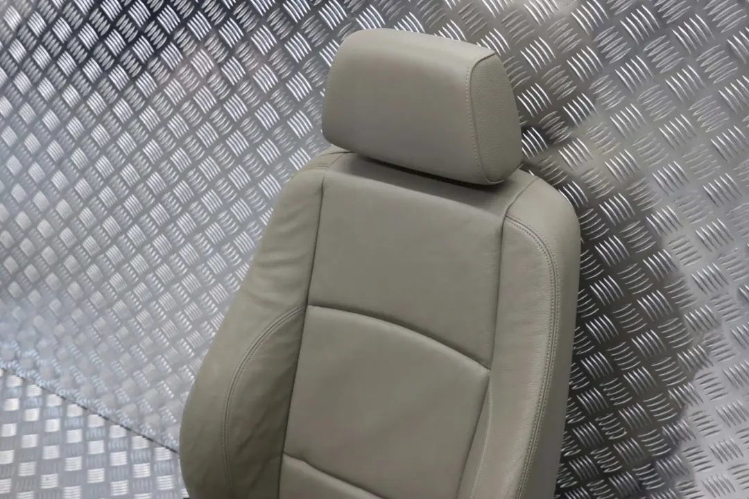 Beige Leather Front Right O/S Seat to BMW 1 Series E88 Convertible Cabrio M Sport with Part number 7257490 BMW 1 Series E88 Convertible Cabrio M Sport Beige Leather Front Right O/S Seat - SKU 7257490 - Part number 7257490