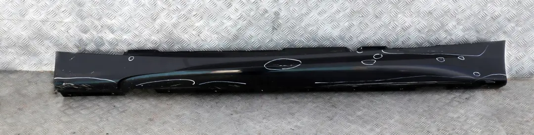 BMW E87 LCI M Sport Bas de Porte Couverture Seuil A Gauche Noir Saphir - SKU 0033557-BS - Numéro de pièce 33557