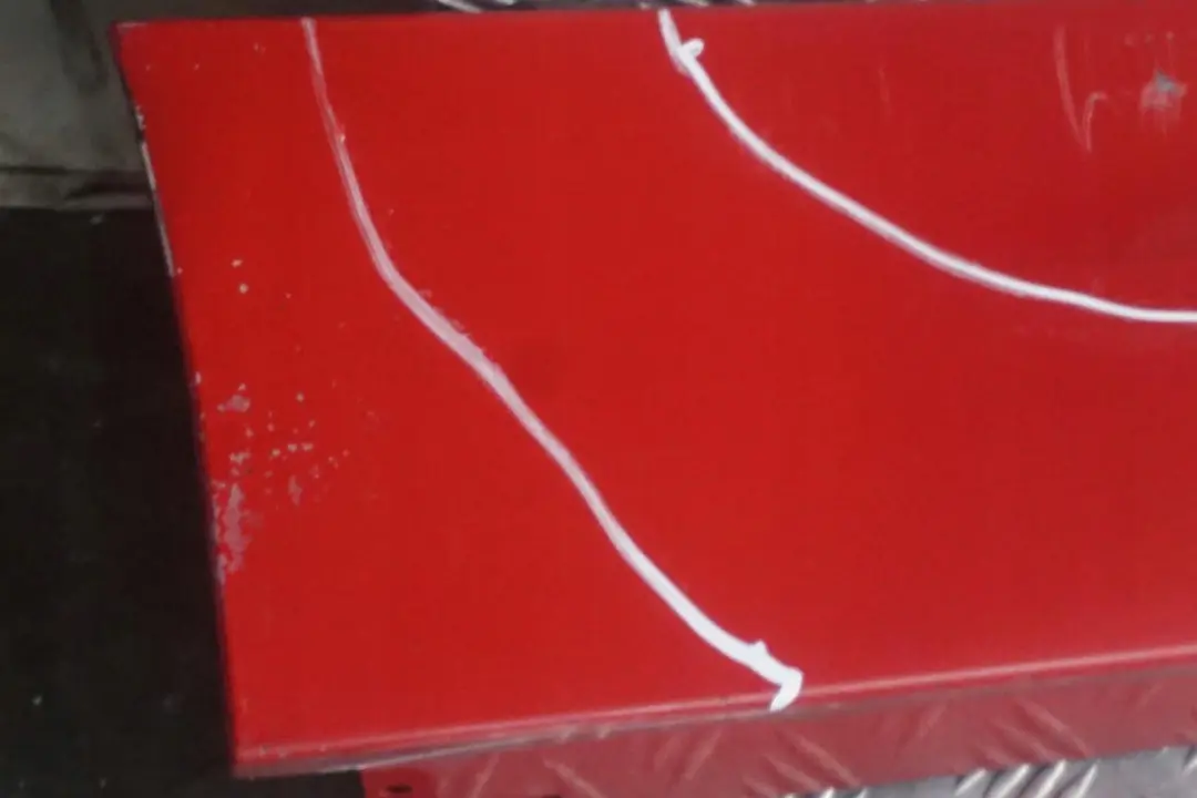 BMW E90 E91 LCI Listello Portiera Apertura Gonna Dx Rosso-Cremisi Rossa - SKU 0037060-KAR1 - Numero di parte 0037060
