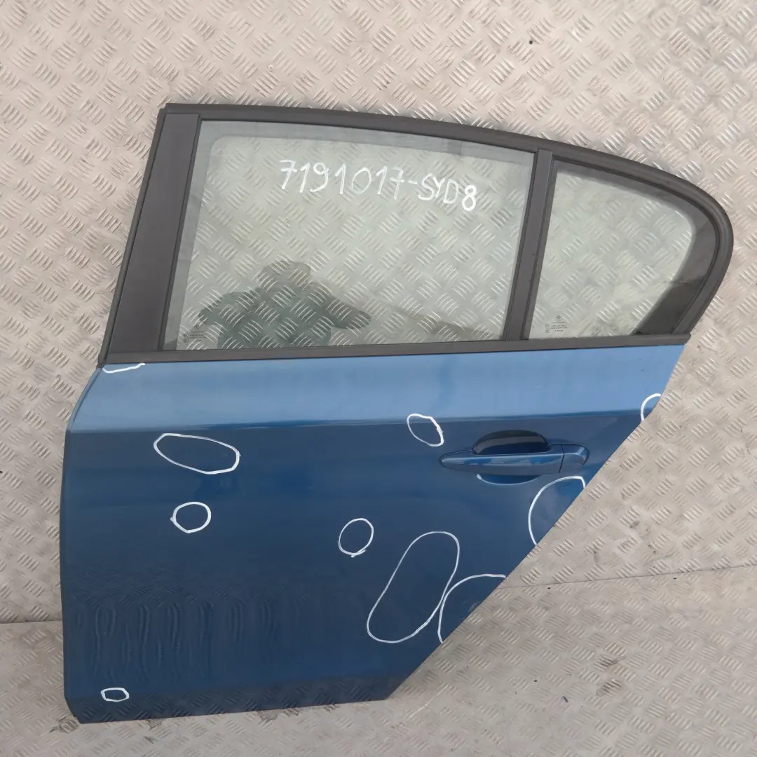 Puerta trasera izquierda Sydneyblau Sydney Blau Blue - A19 para BMW E87 E87N con número de pieza 7191017 BMW E87 E87N Puerta trasera izquierda Sydneyblau Sydney Blau Blue - A19 - SKU 7191017-SYD8 - Número de pieza 7191017