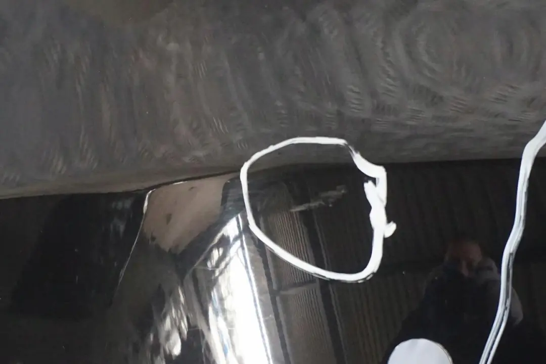 Lift Rear Bumper Trim Panel PDC Schwarz 2 Black - 668 to BMW 3 Series E90 LCi 1 with Part number 0036875 BMW 3 Series E90 LCi 1 Lift Rear Bumper Trim Panel PDC Schwarz 2 Black - 668 - SKU 0036875-SCH1 - Part number 0036875