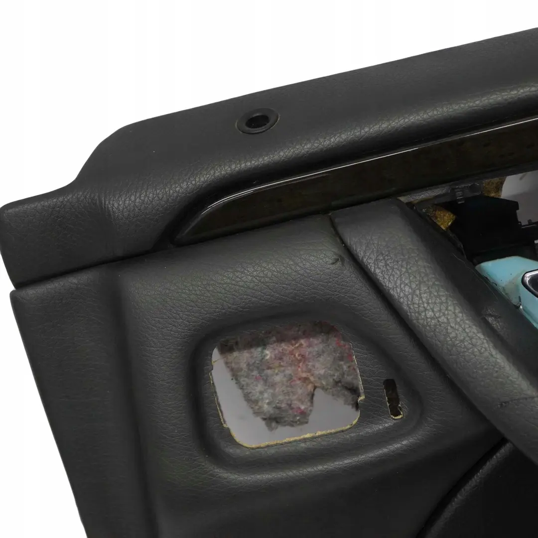 Mercedes-Benz E W210 Estate Rear Right Door Card Trim Panel Black Leather - SKU A2107370471 - Número de pieza A2107370471