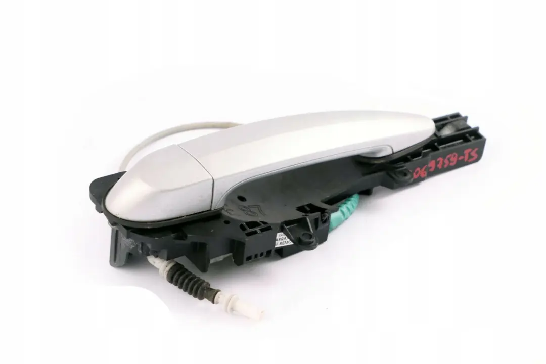 Maniglia Completo Posteriore Dx Argento-Titanio Metallico Argento per BMW E87 con numero di parte 7069759 BMW E87 Maniglia Completo Posteriore Dx Argento-Titanio Metallico Argento - SKU 7069759-TS - Numero di parte 7069759